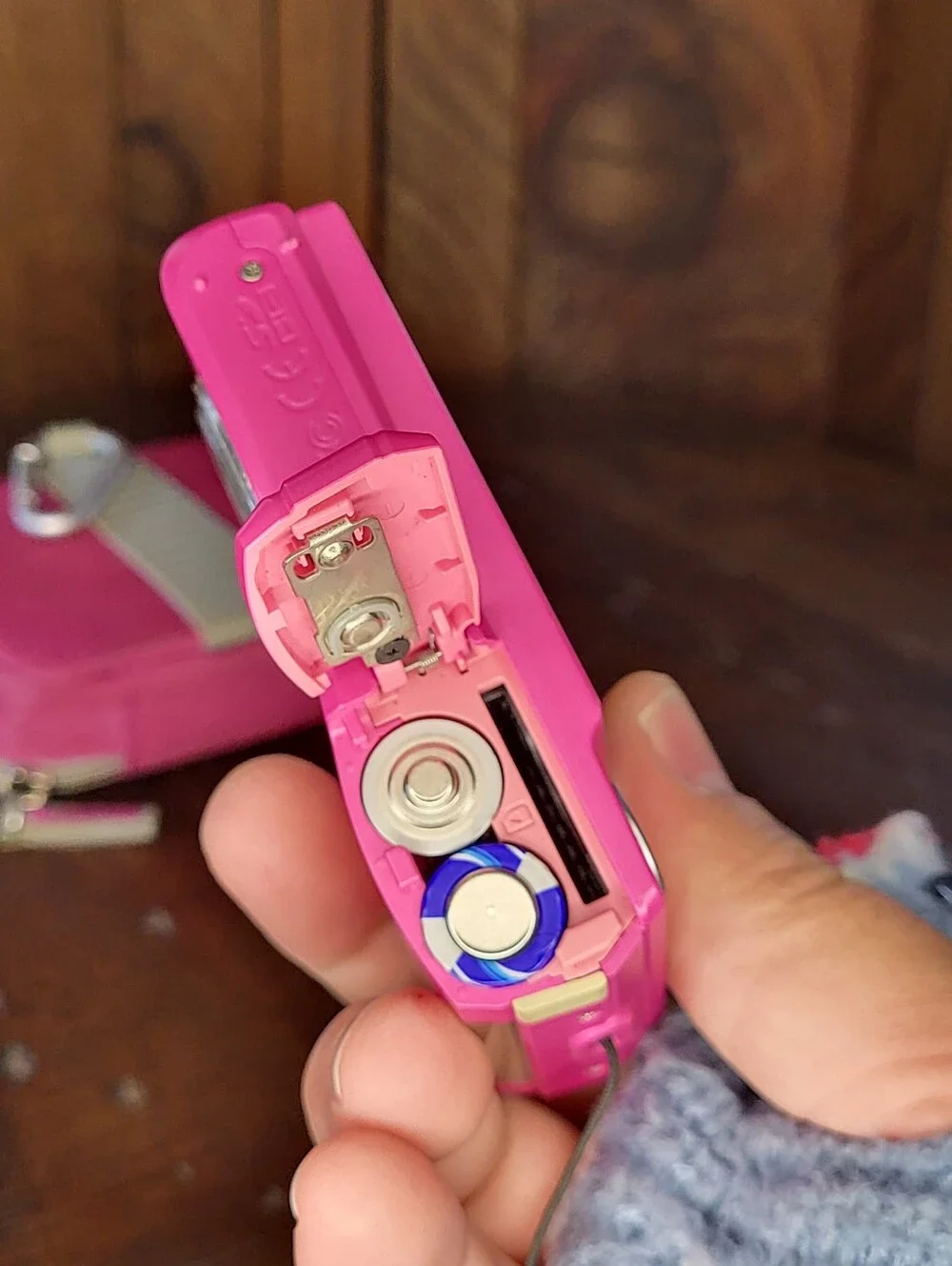 VPC-S10BS Pink 10MP Compact Digital Camera